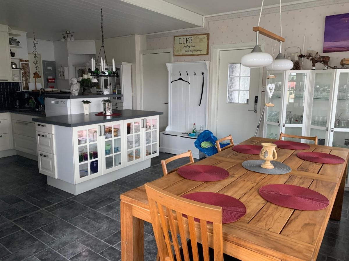 Villa Tullgatan 보리홀름 외부 사진